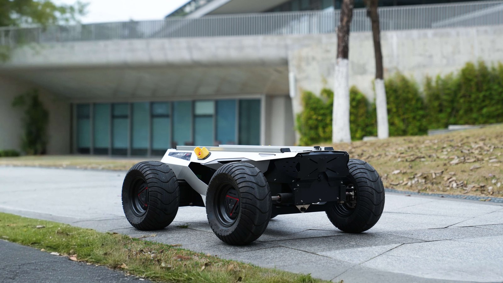 Robot Móvil AgileX Hunter 2.0 2