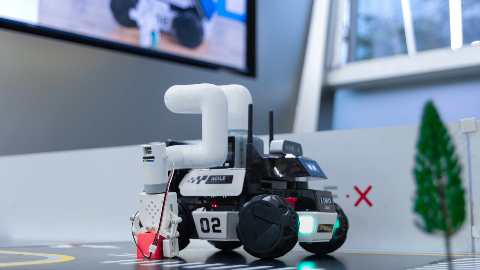 Robot Móvil AgileX LIMO Cobot 2